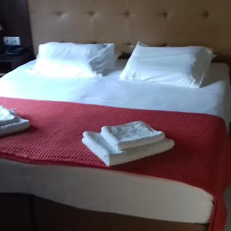 Hotel Parthenon *
