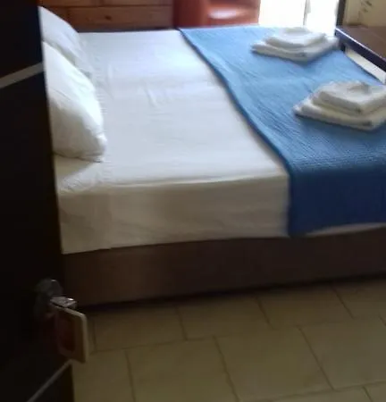 Parthenon Hotel